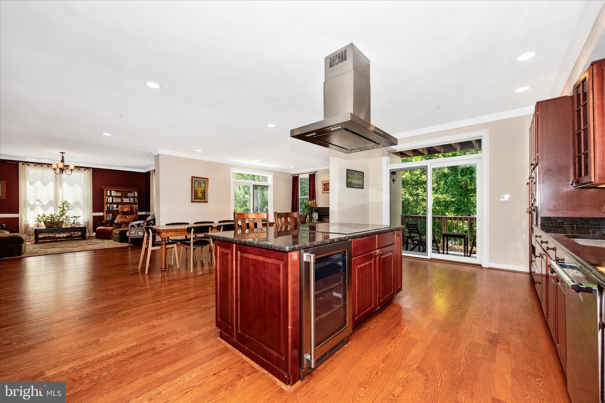 KENSINGTON ESTATES - Residential