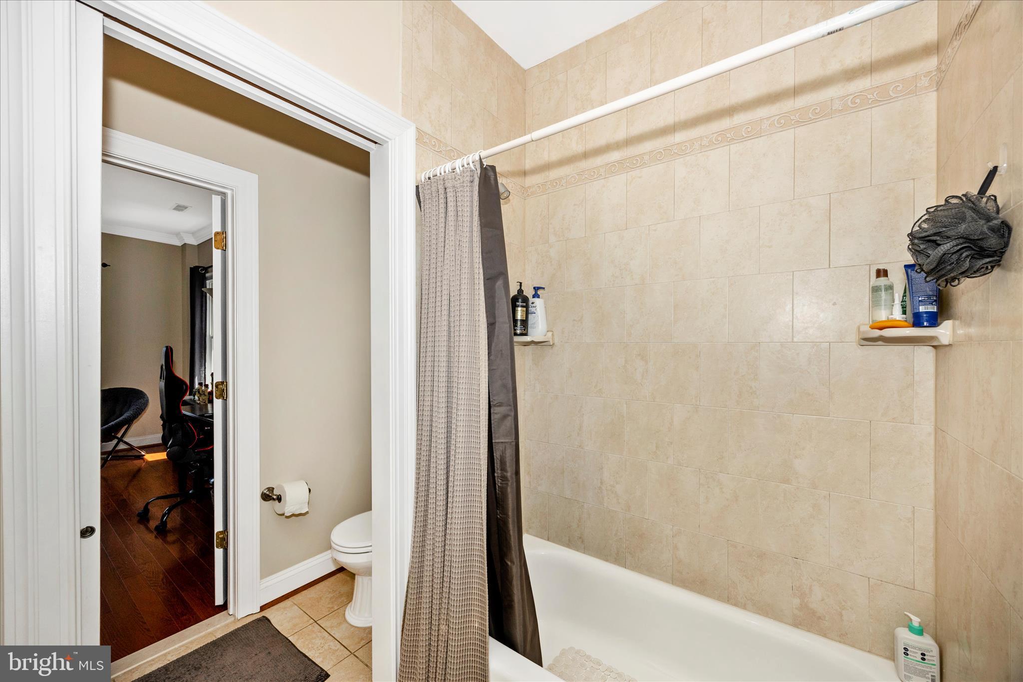 KENSINGTON ESTATES - Residential
