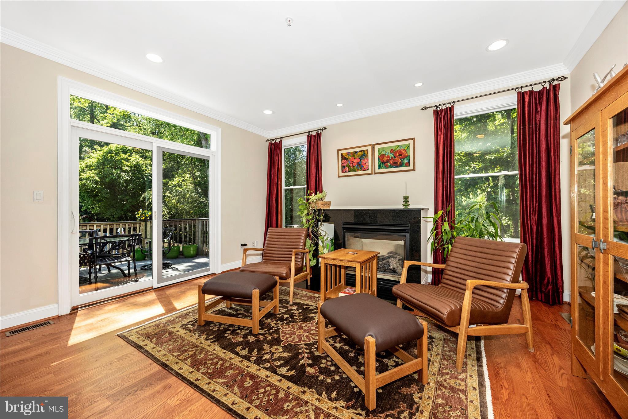 KENSINGTON ESTATES - Residential