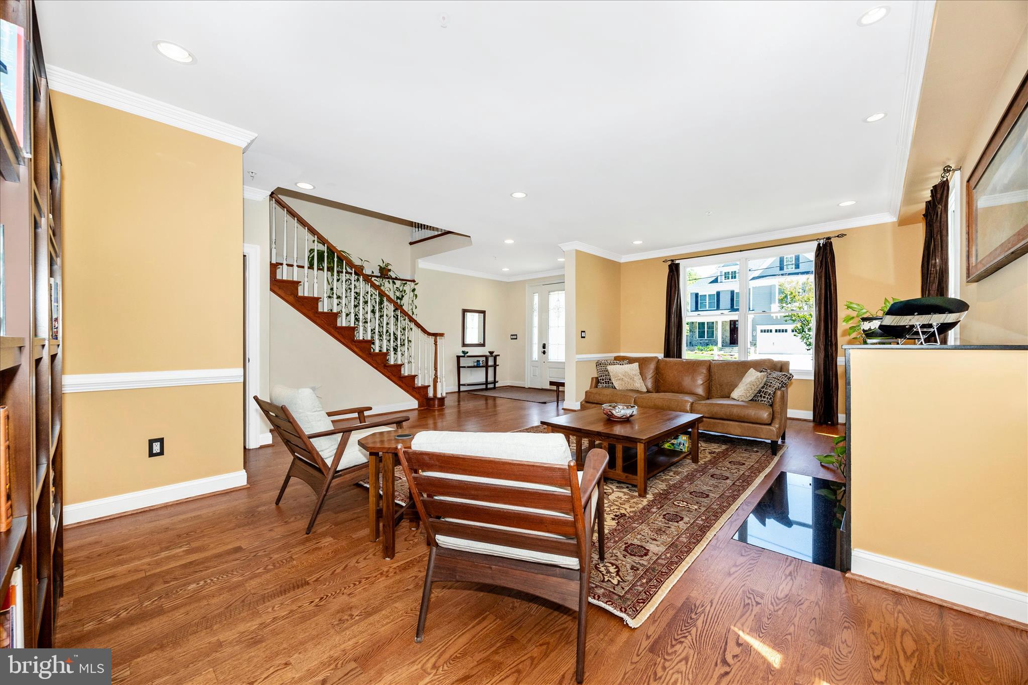KENSINGTON ESTATES - Residential