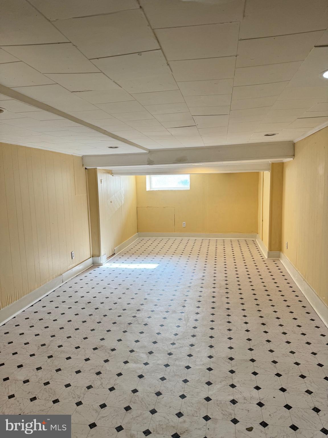 CLIFTON PARK - Residential Lease