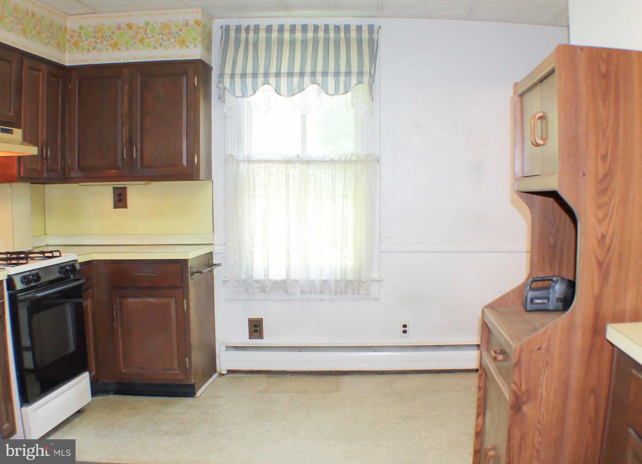 LAUREL - Residential