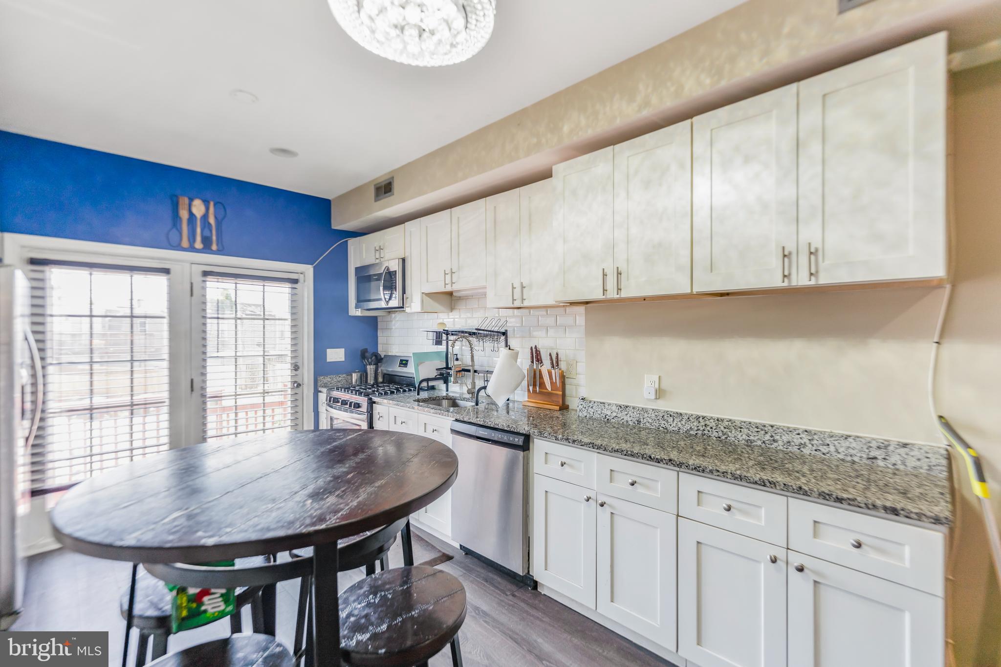 WASHINGTON VILLAGE - Residential