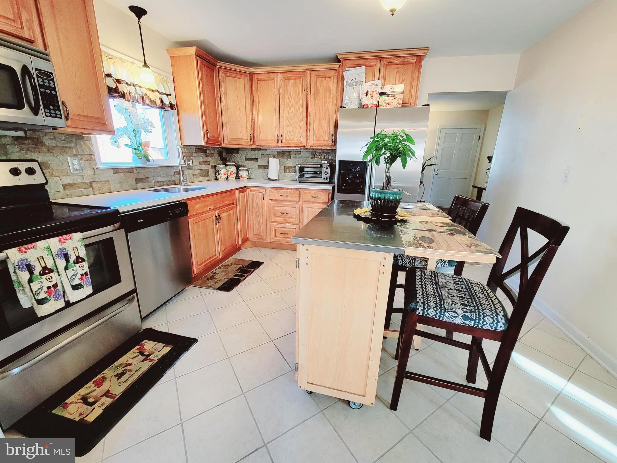 GLEN BURNIE HEIGHTS - Residential