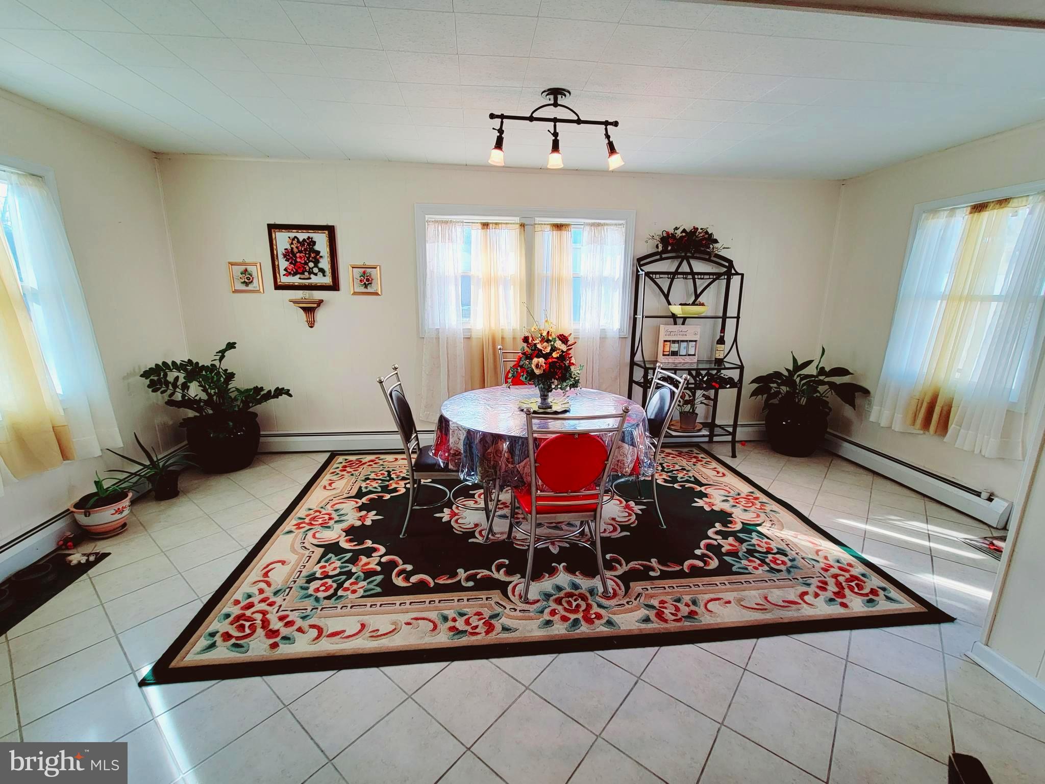 GLEN BURNIE HEIGHTS - Residential