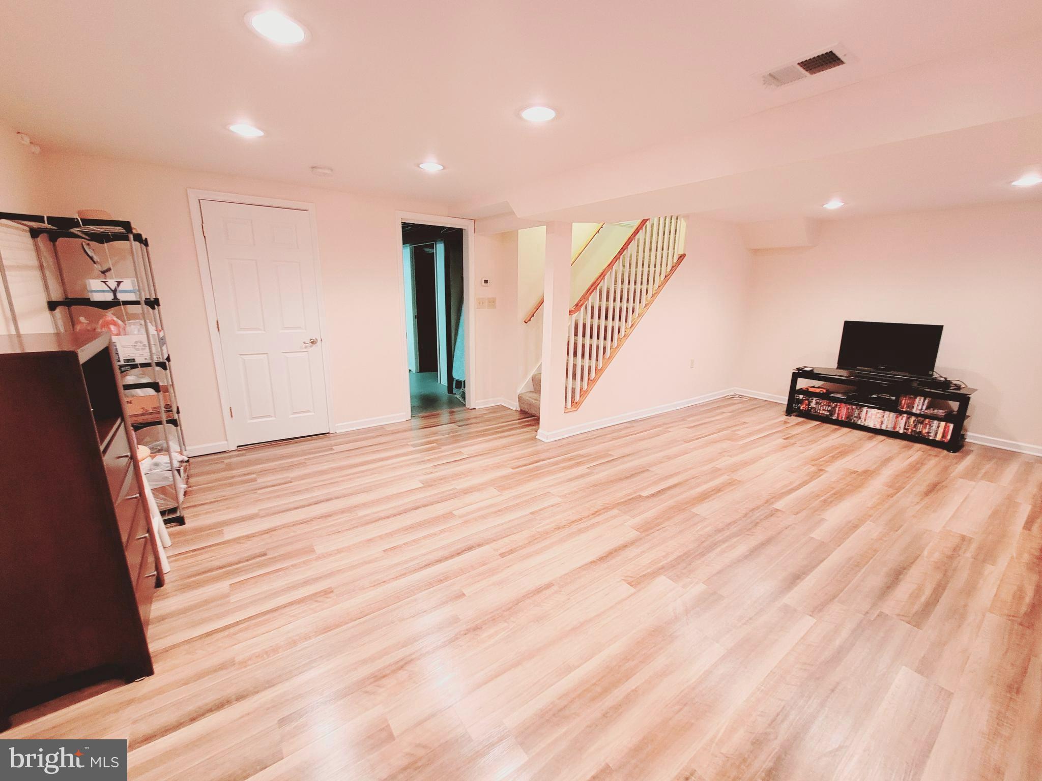 GLEN BURNIE HEIGHTS - Residential