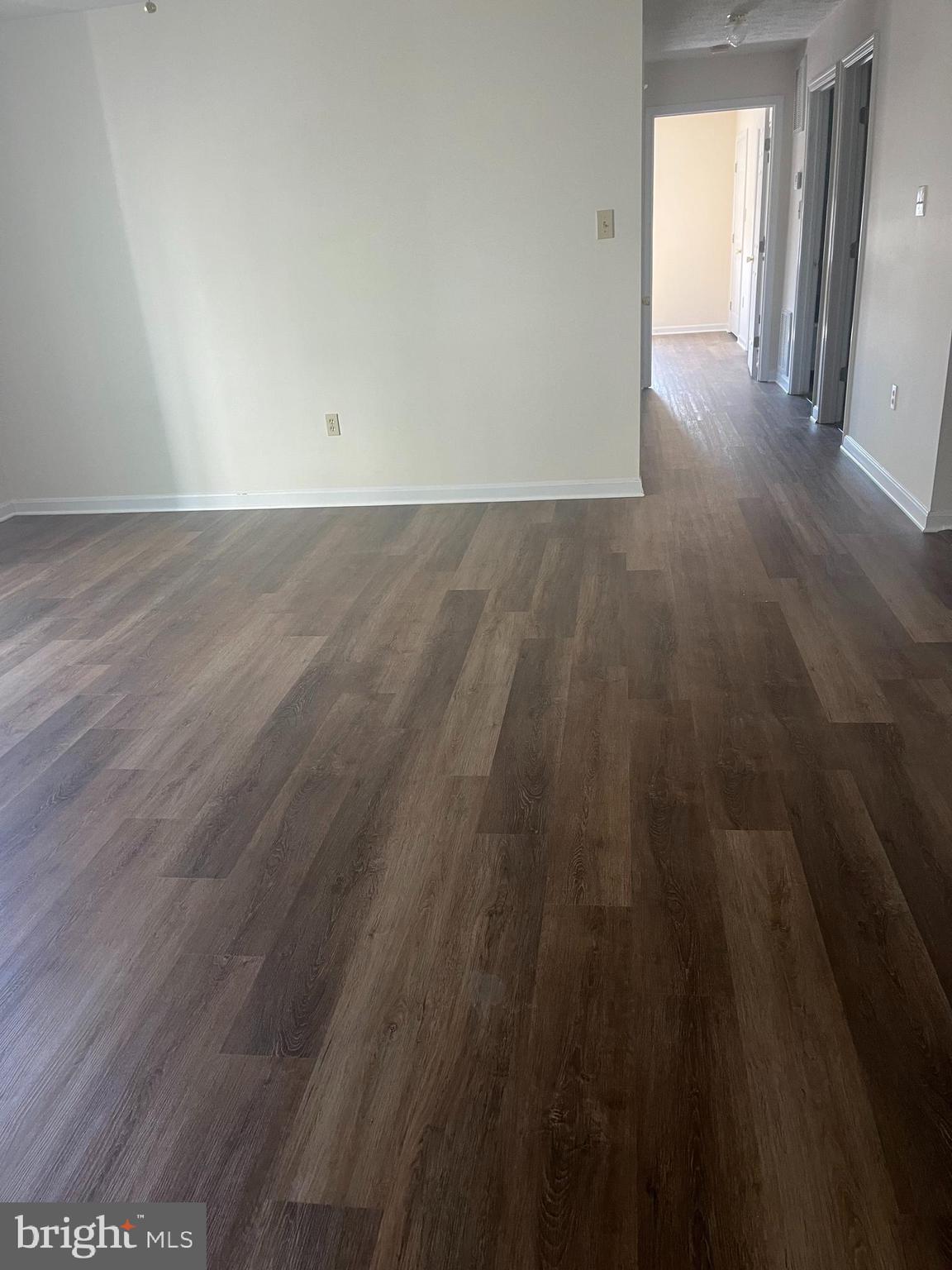 SIGNAL KNOB STATION - Residential Lease