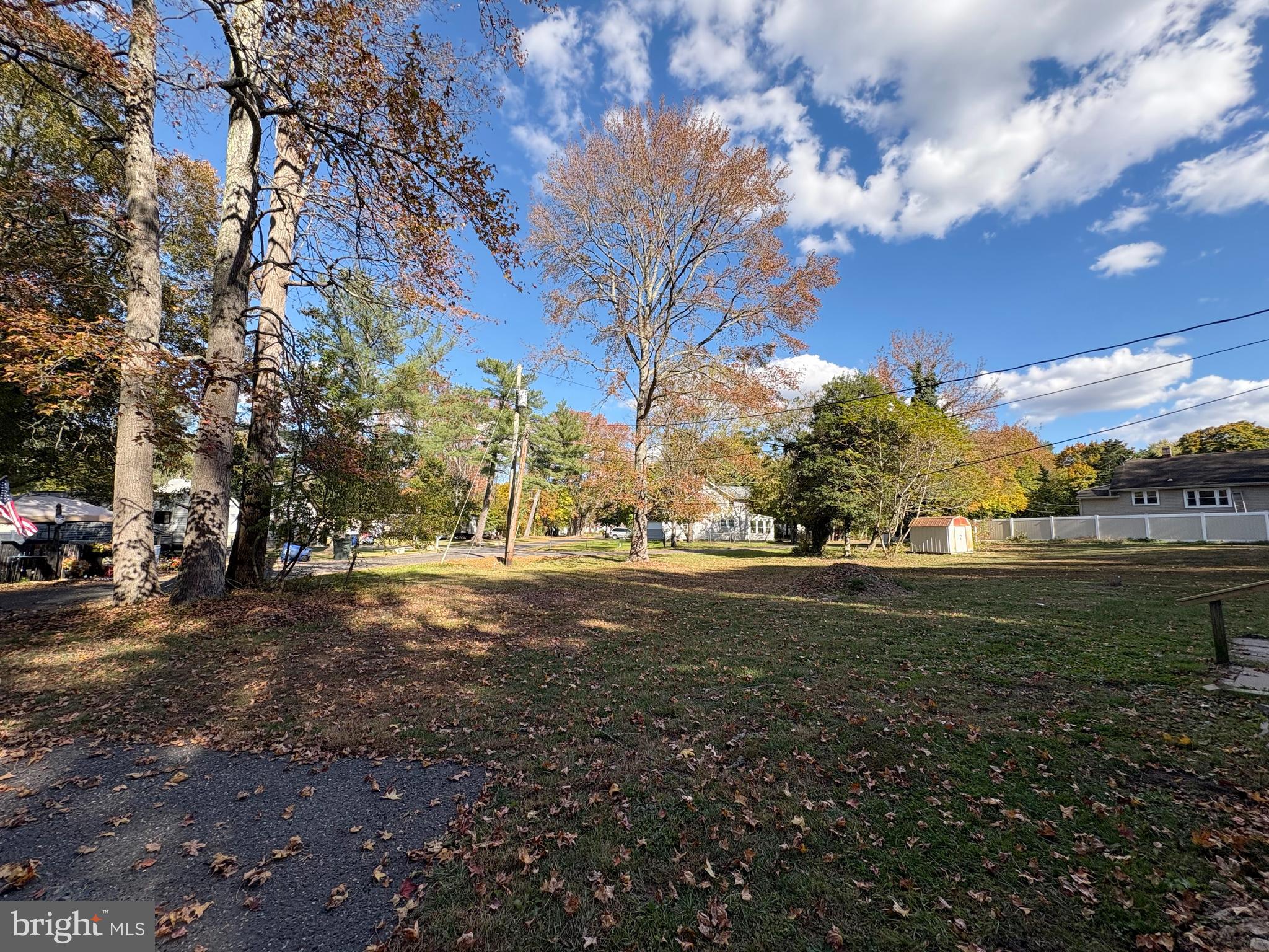 664 SCOTLAND RUN AVENUE