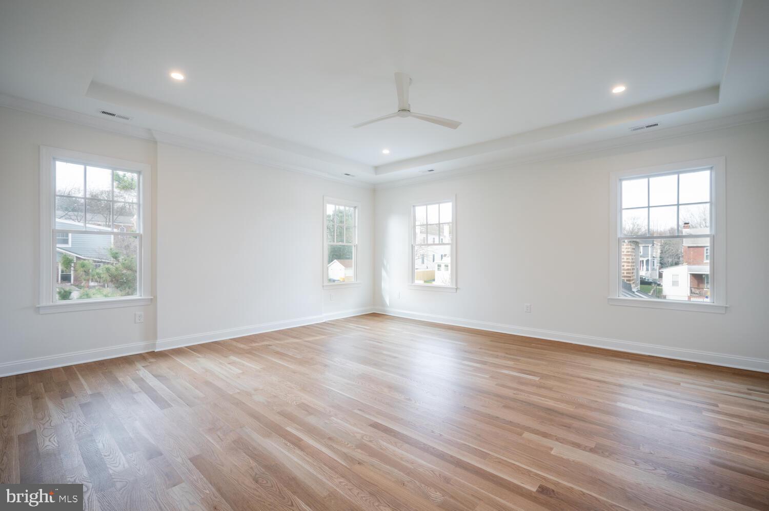 DEL RAY - Residential