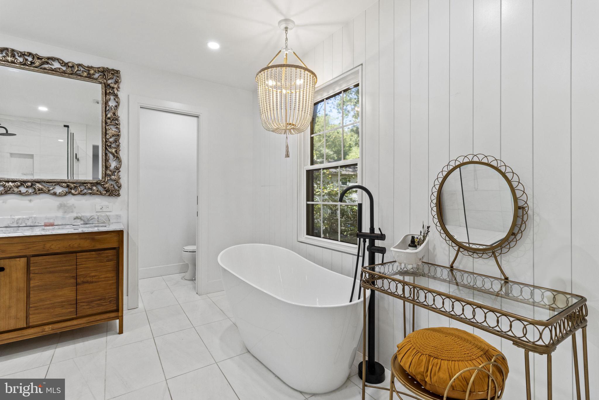 FALLSWOOD - Residential