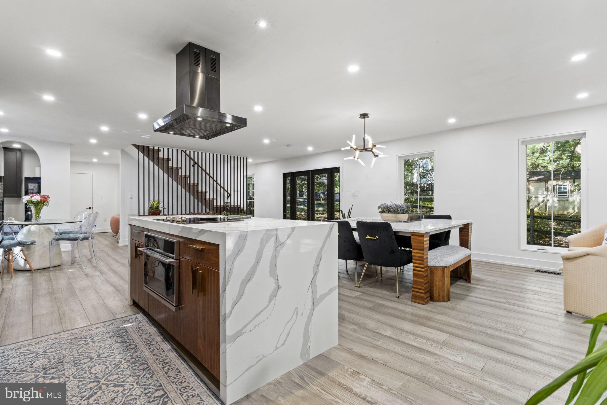 FALLSWOOD - Residential