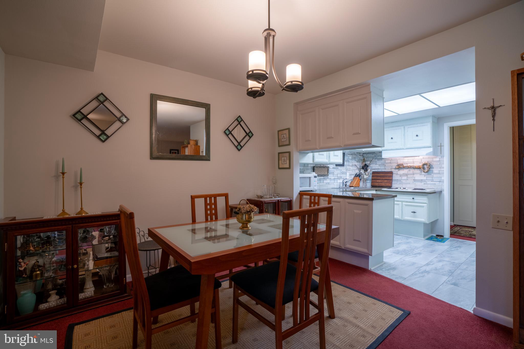 LEISURE WORLD - Residential