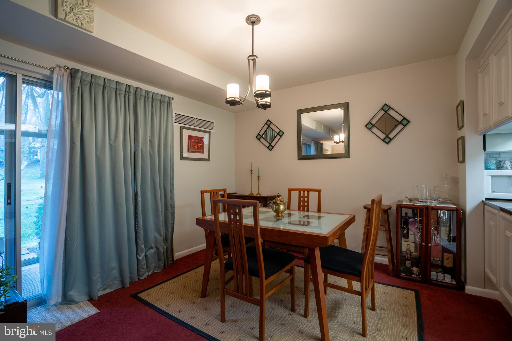 LEISURE WORLD - Residential