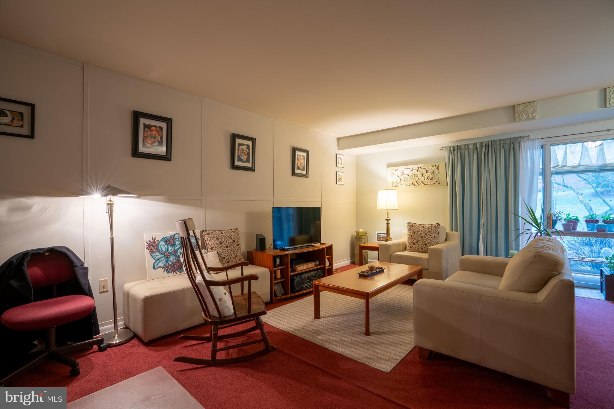 LEISURE WORLD - Residential