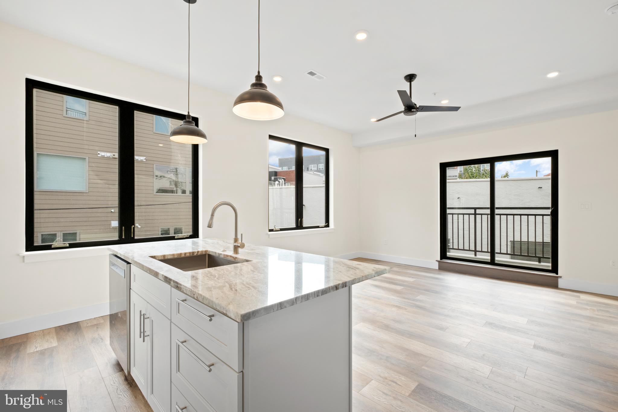 EAST KENSINGTON - Residential Lease