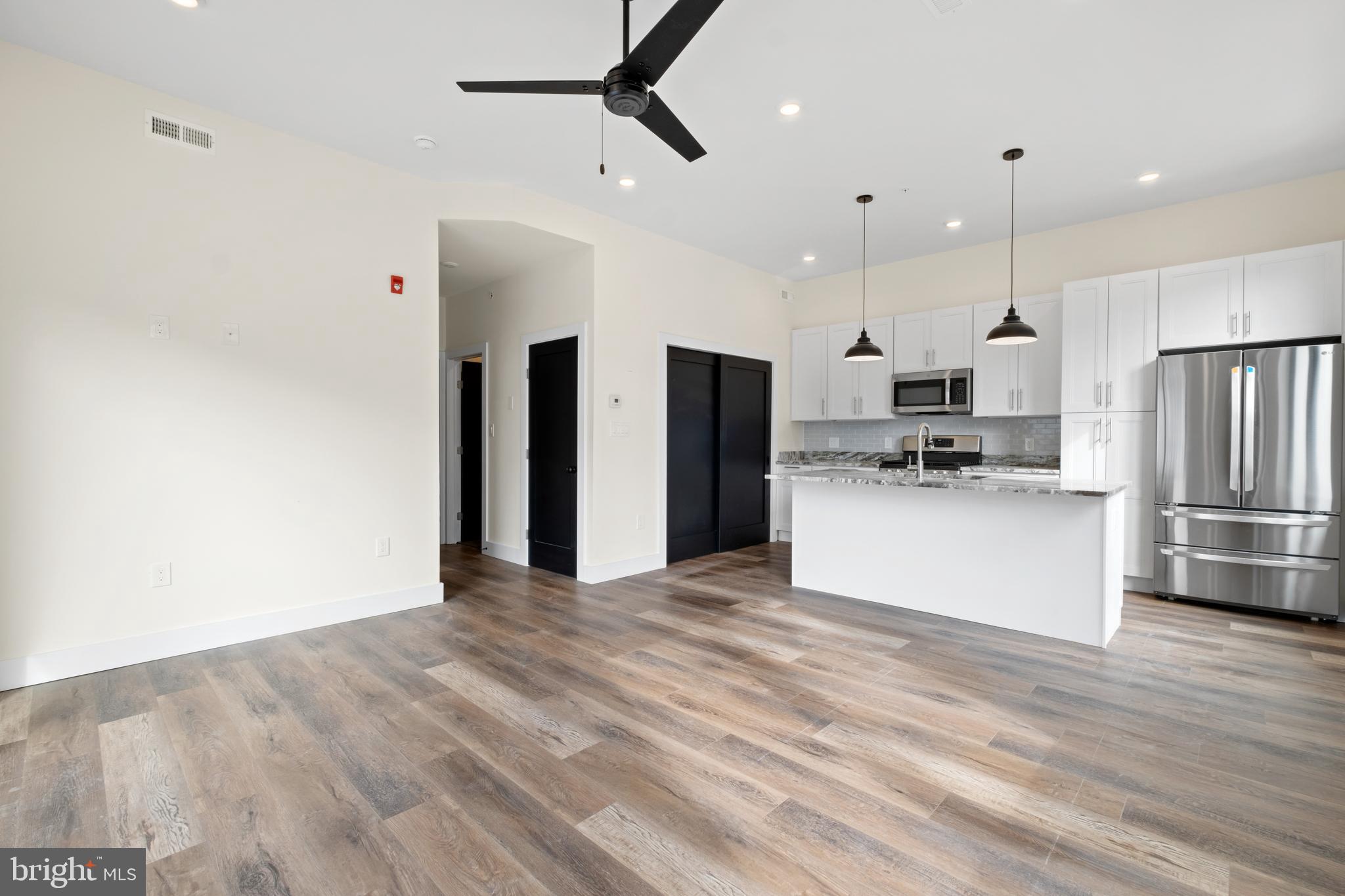 EAST KENSINGTON - Residential Lease