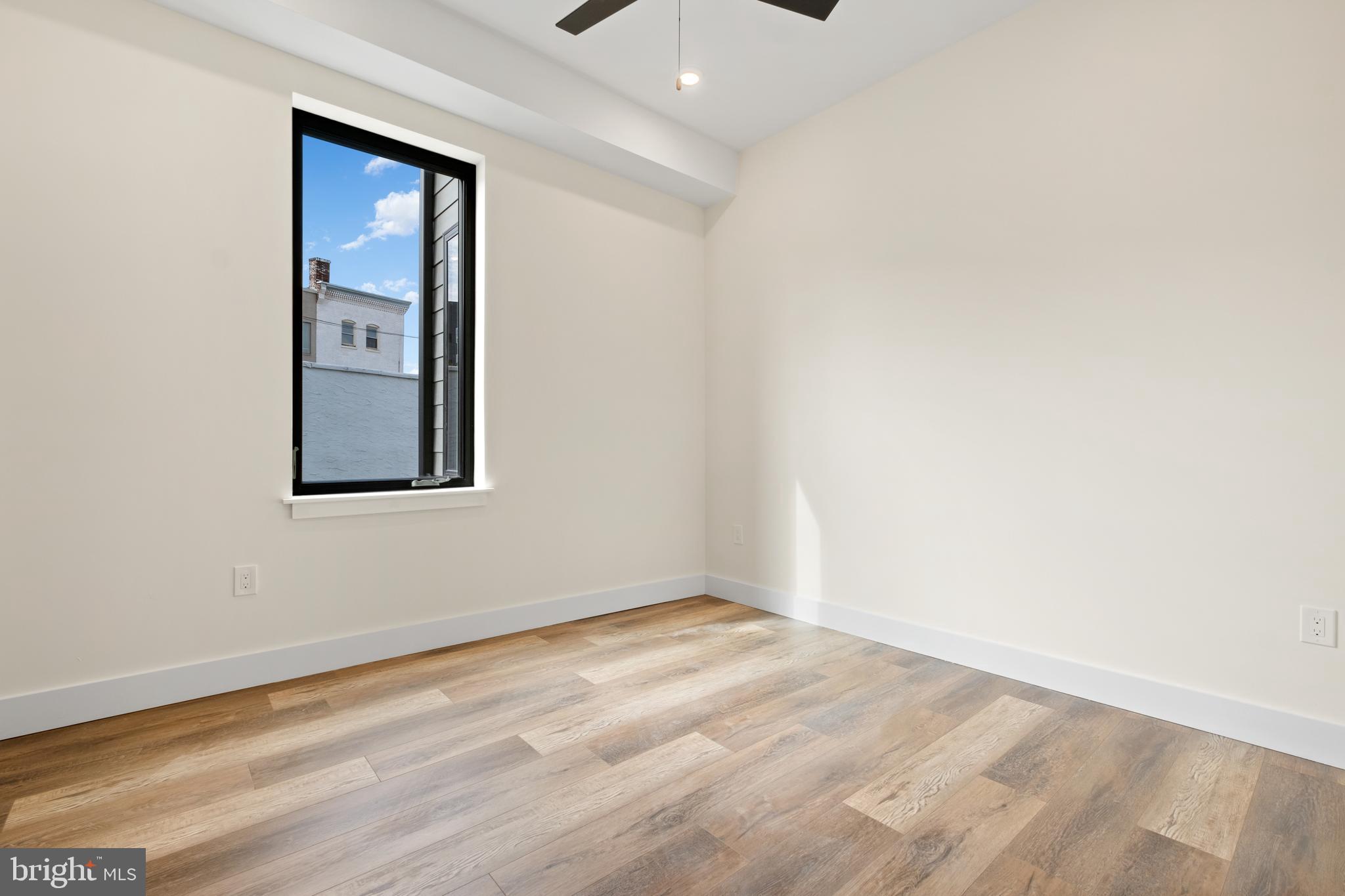 EAST KENSINGTON - Residential Lease