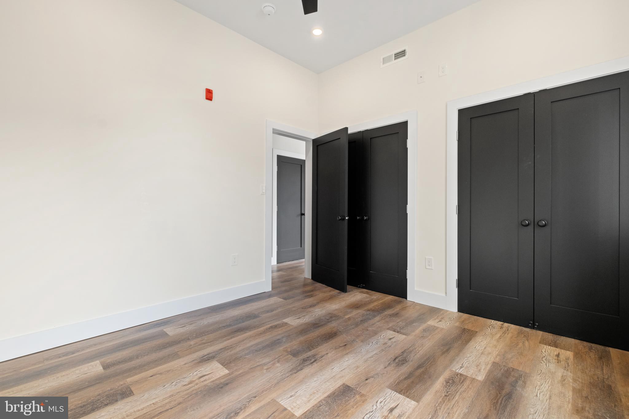 EAST KENSINGTON - Residential Lease