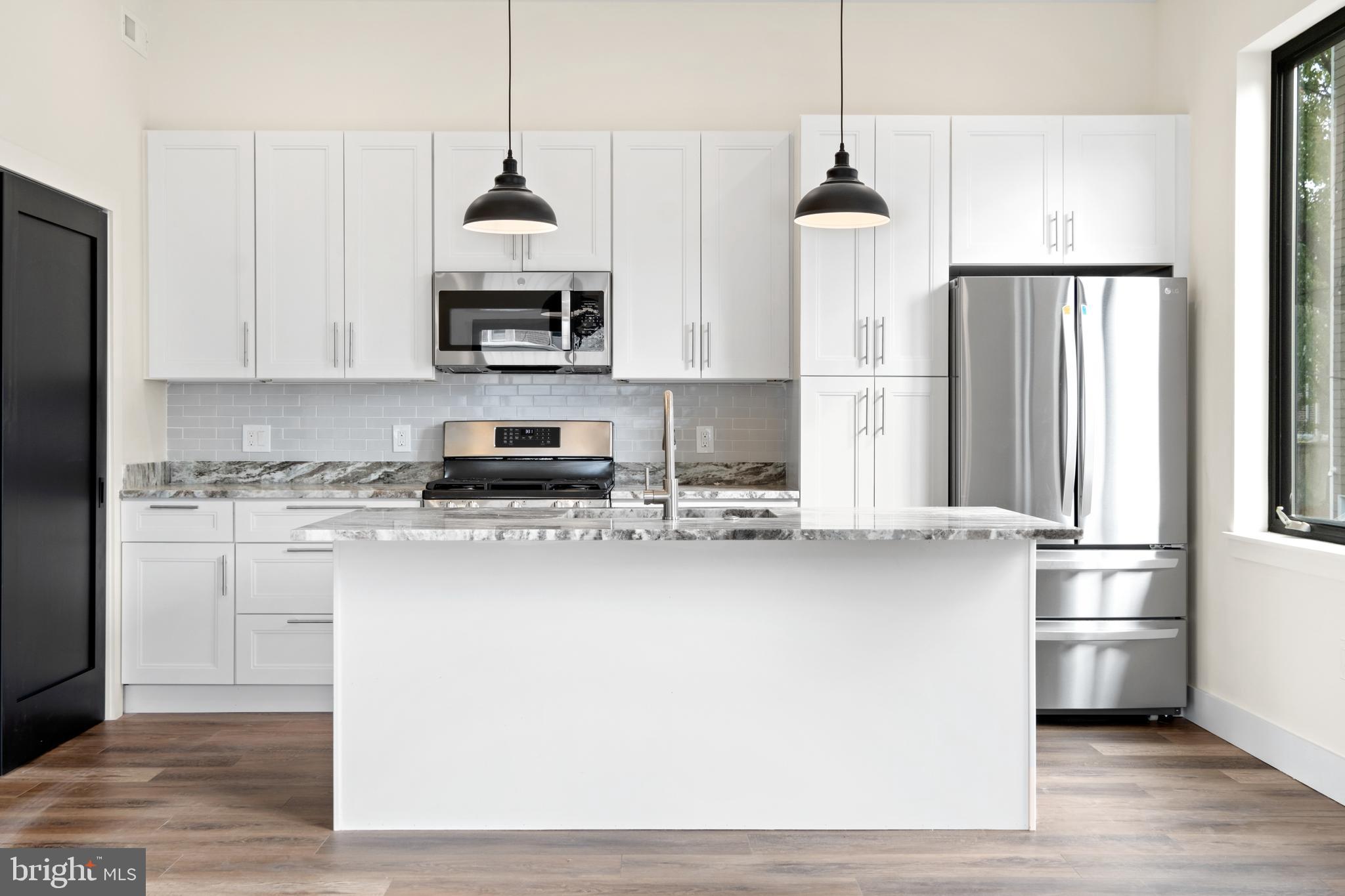 EAST KENSINGTON - Residential Lease