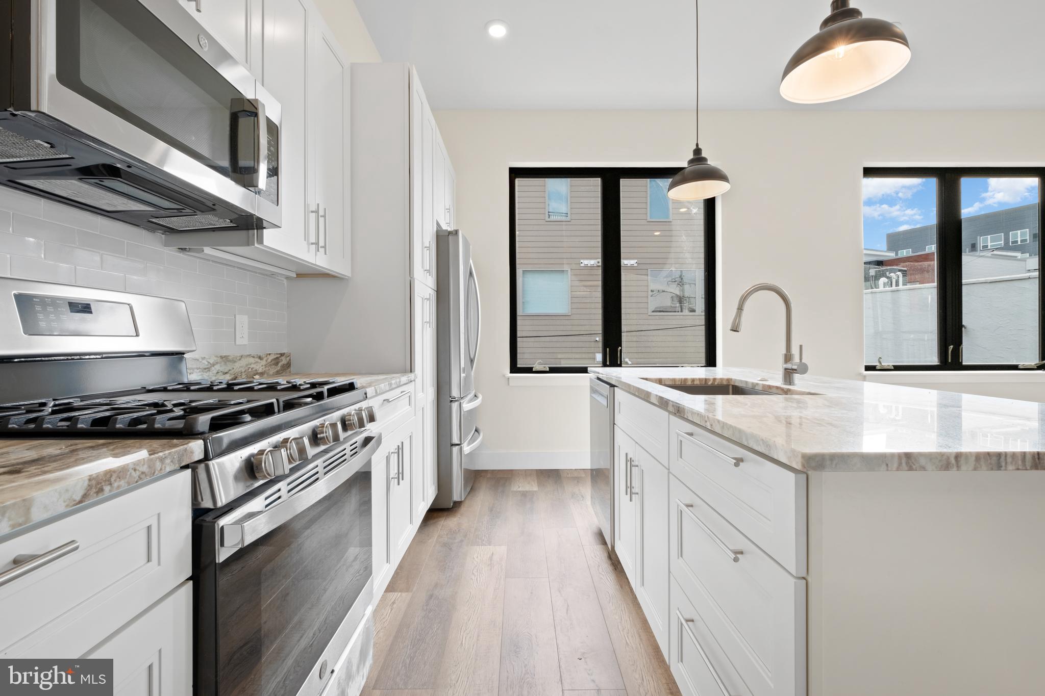 EAST KENSINGTON - Residential Lease