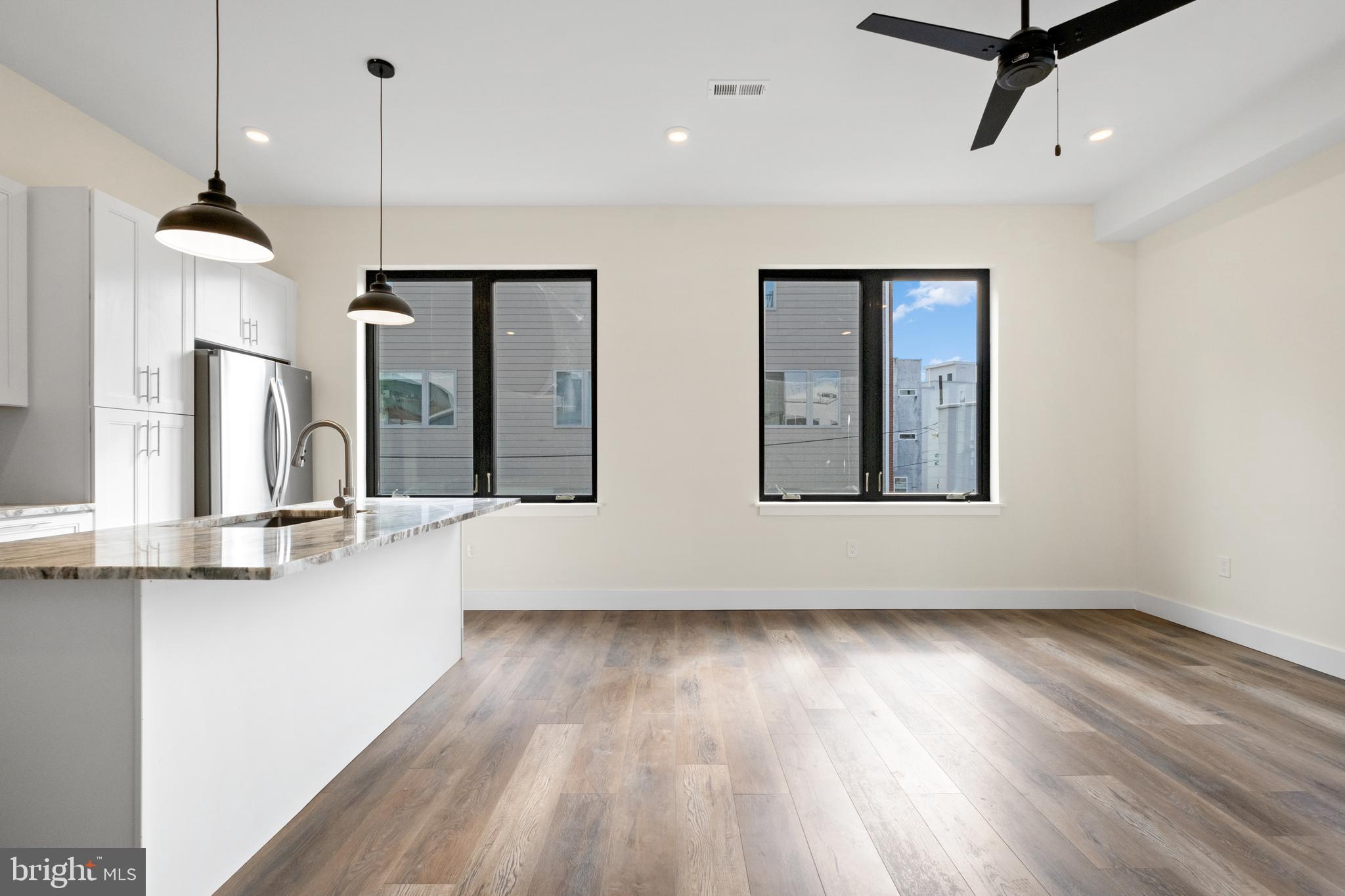 EAST KENSINGTON - Residential Lease