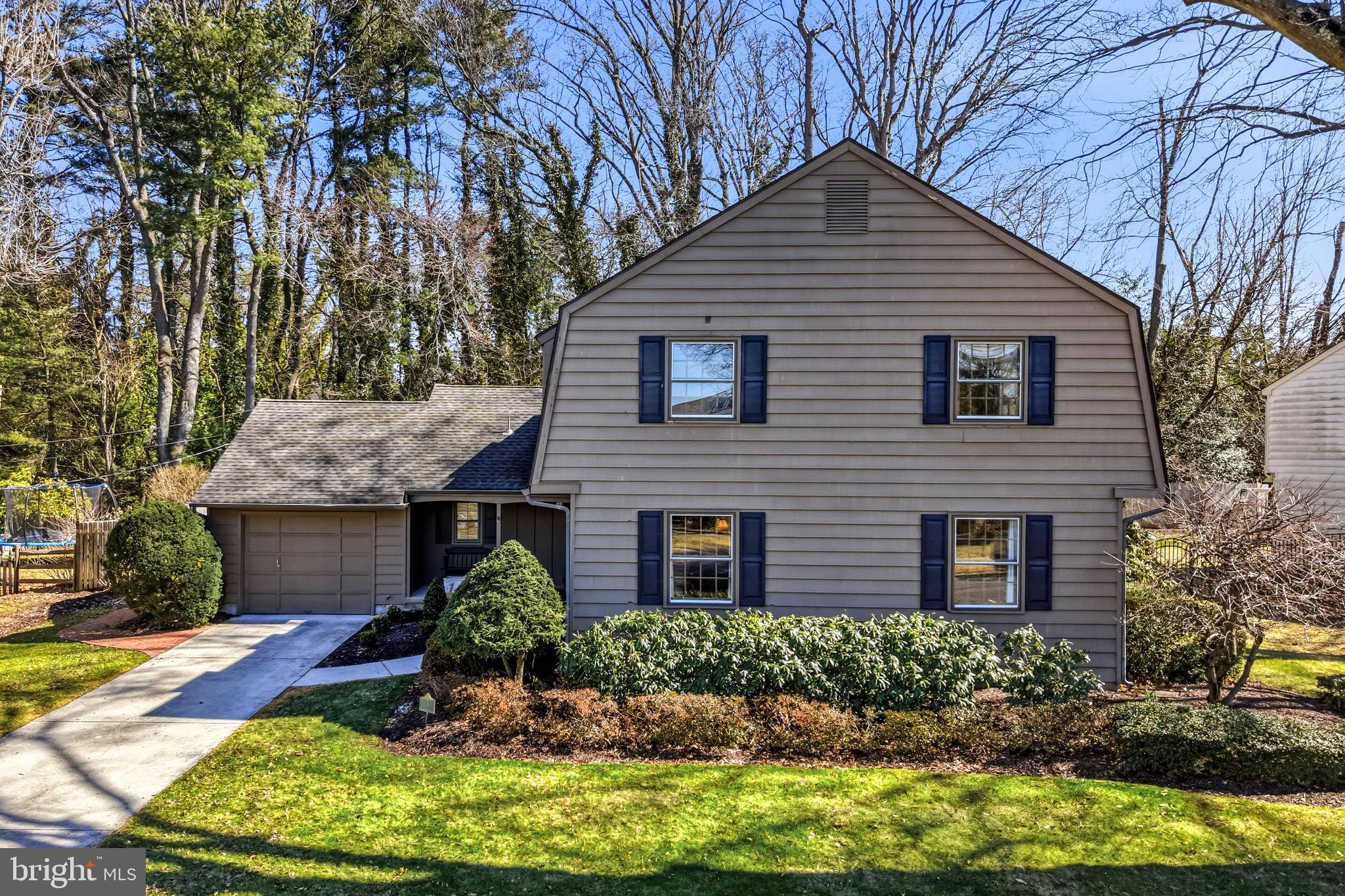 150 PEARL CROFT ROAD