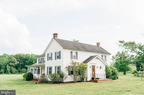 A home in WEEMS