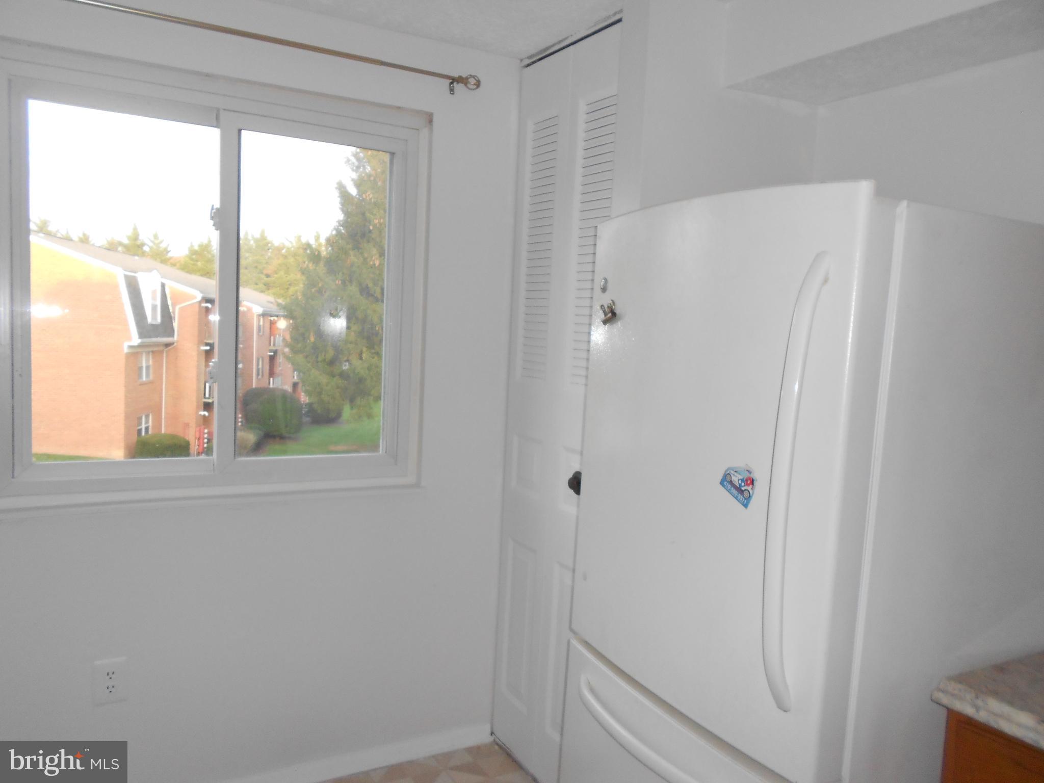 QUEEN ANNE VILLAGE - Residential Lease