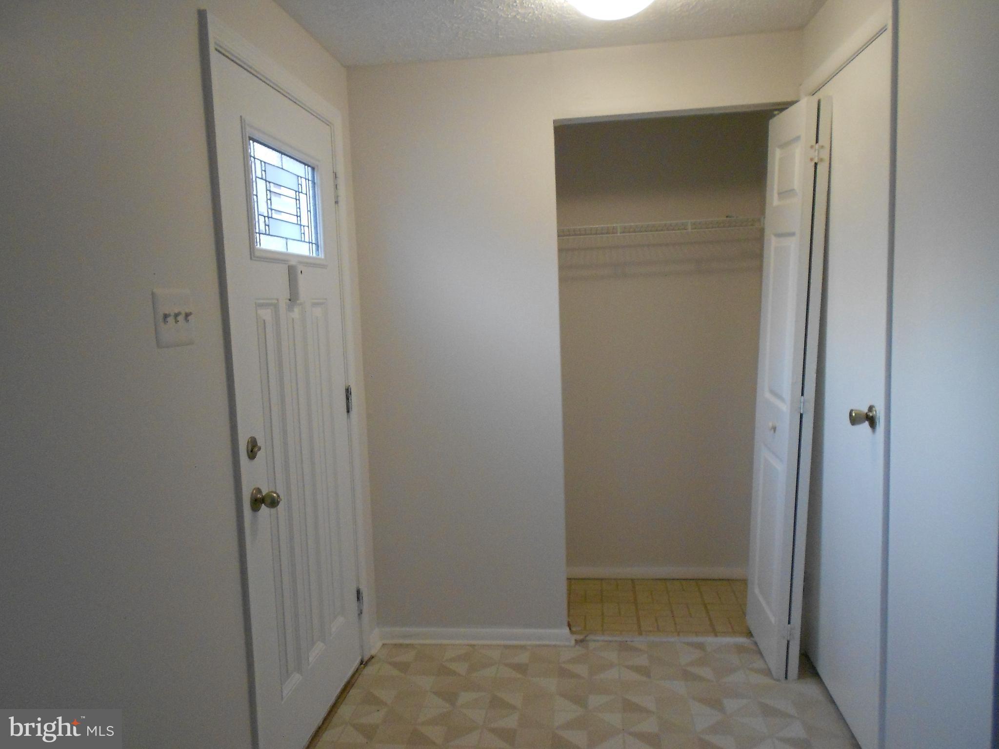 QUEEN ANNE VILLAGE - Residential Lease