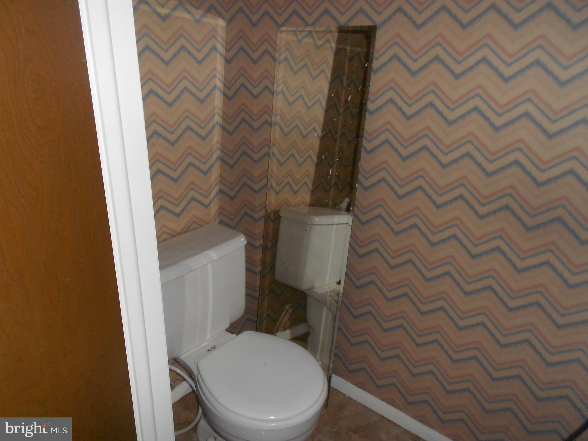 QUEEN ANNE VILLAGE - Residential Lease