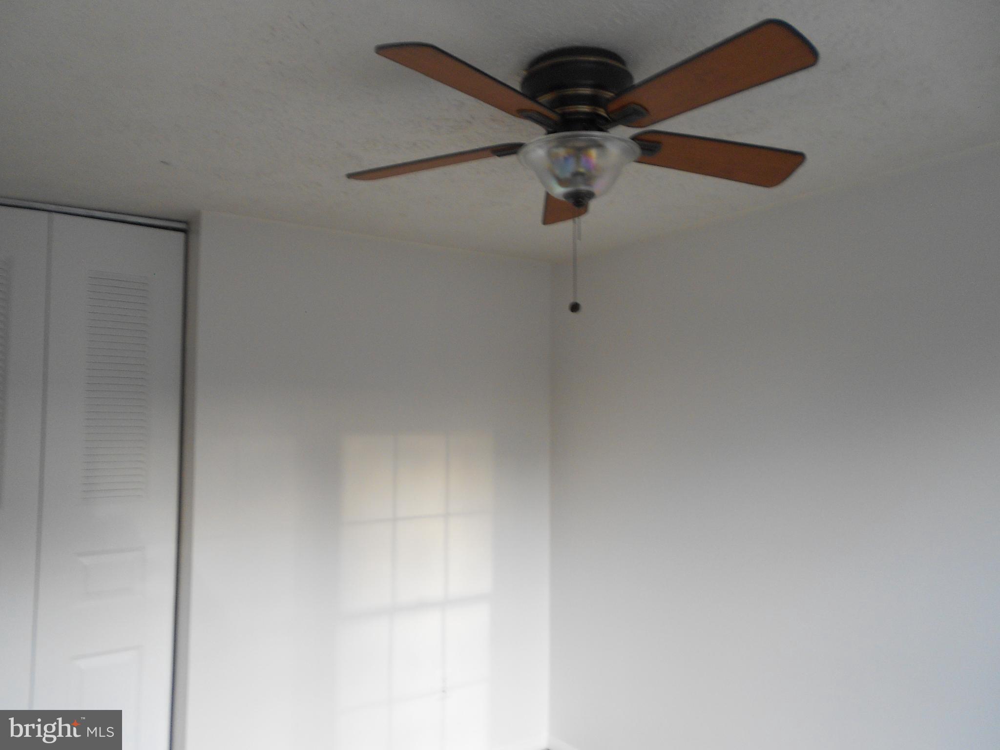 QUEEN ANNE VILLAGE - Residential Lease