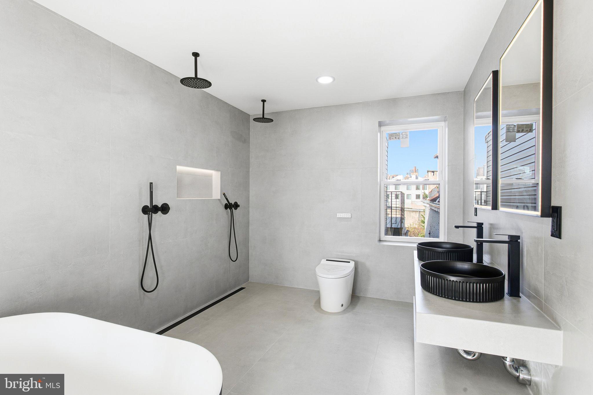 POINT BREEZE - Residential