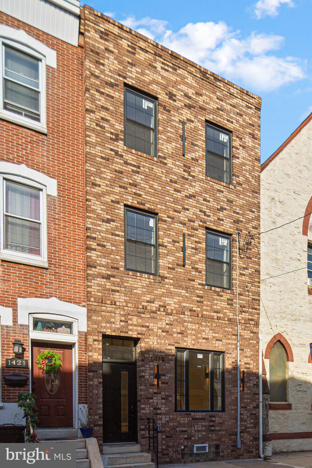 POINT BREEZE - Residential