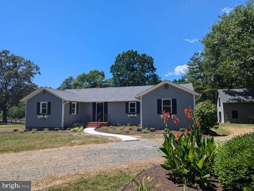 Renovated waterfront with southwestern views of Hunting Creek. This 4 bedroom 2 bath rancher has been meticulously renovated with new LVP flooring throughout, new kitchen with large island, leatherette-finish stone tops, SS appliances, whole home generator, separate primary bedroom with high-end bathroom. Huge screened porch overlooking the in-ground pool and views of the cove. Pier with 3’- 4’ MLW, 2.75 acres. Great location by car or boat, long tree-lined driveway, high speed internet, ready for occupancy.