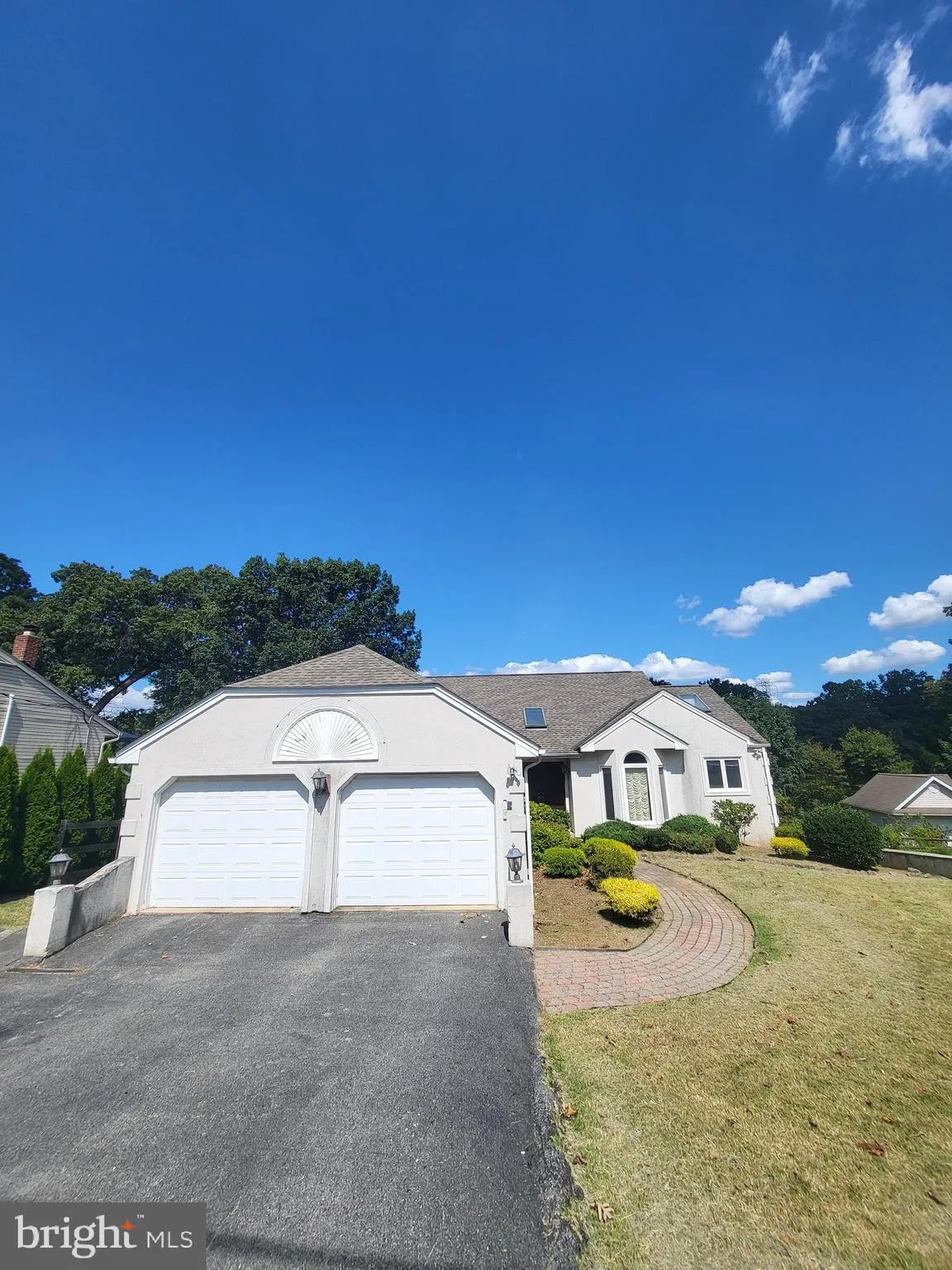 Reading, Pennsylvania 19605, United States, 2 Bedrooms Bedrooms, ,2 BathroomsBathrooms,Residential,Pending,206537