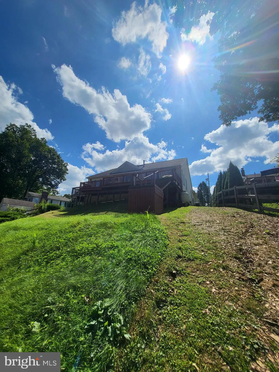 Reading, Pennsylvania 19605, United States, 2 Bedrooms Bedrooms, ,2 BathroomsBathrooms,Residential,Pending,206537