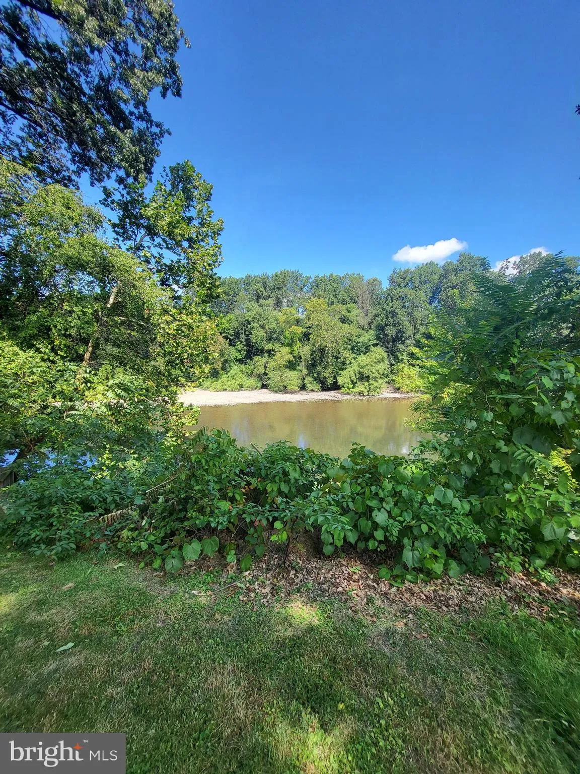 Reading, Pennsylvania 19605, United States, 2 Bedrooms Bedrooms, ,2 BathroomsBathrooms,Residential,Pending,206537