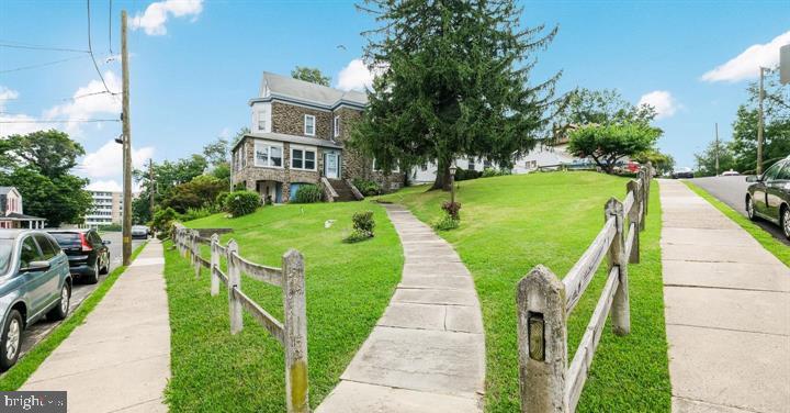 ELKINS PARK - Residential Income