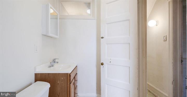 ELKINS PARK - Residential Income