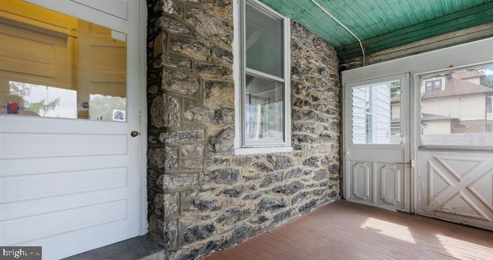 ELKINS PARK - Residential Income