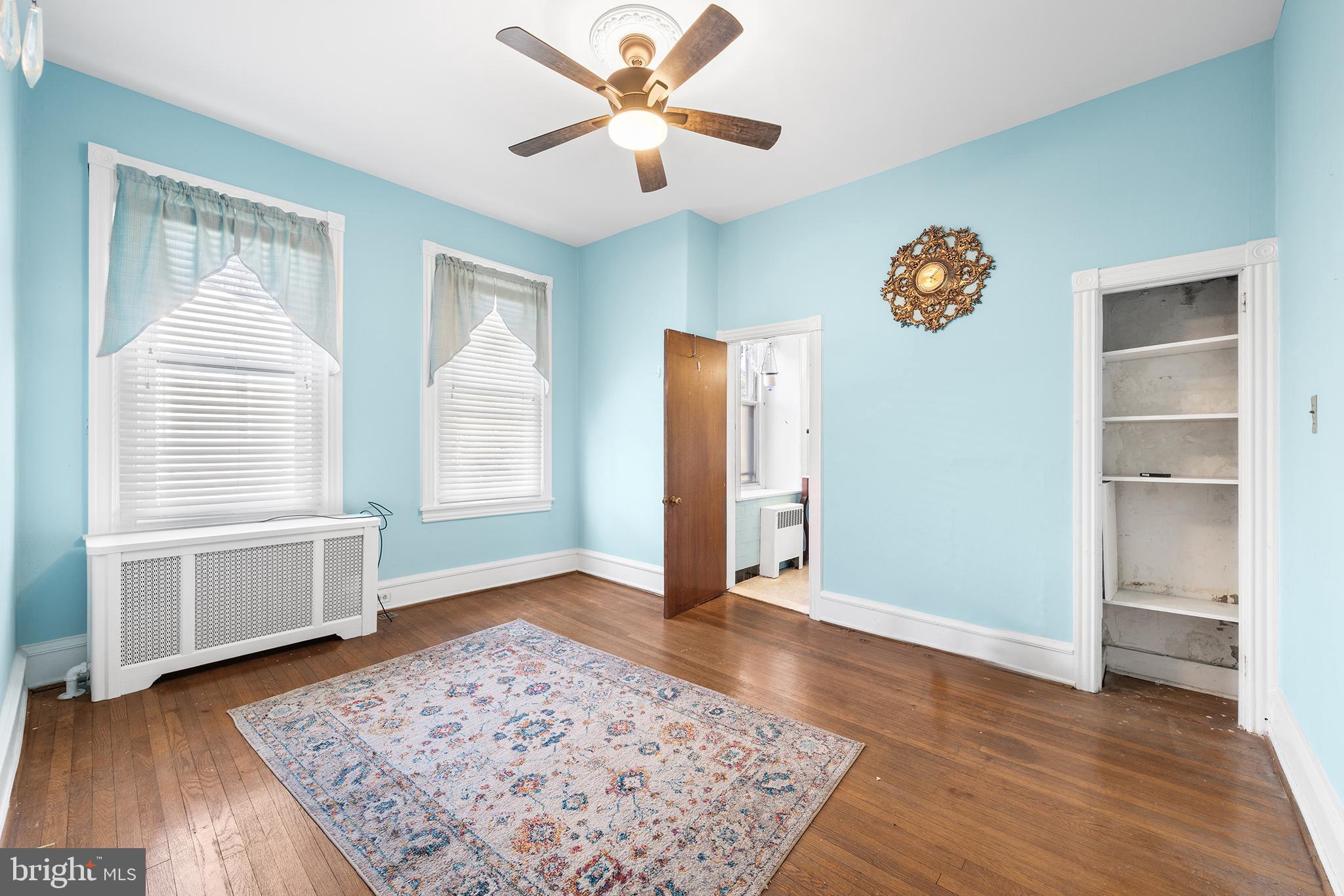 ELKINS PARK - Residential Income