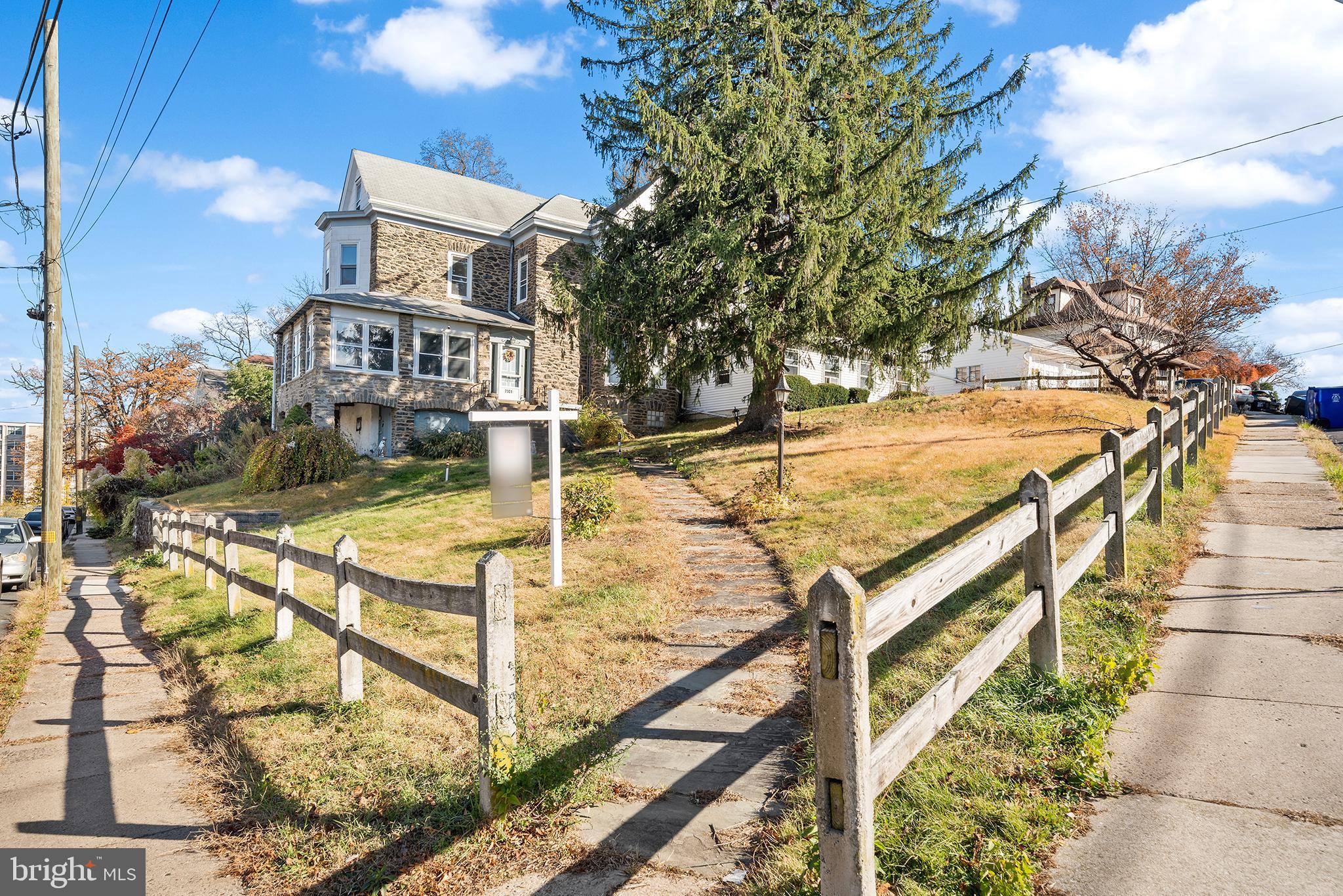 ELKINS PARK - Residential Income