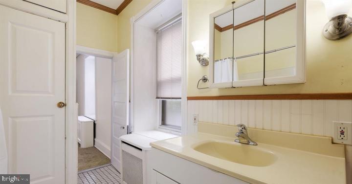 ELKINS PARK - Residential Income