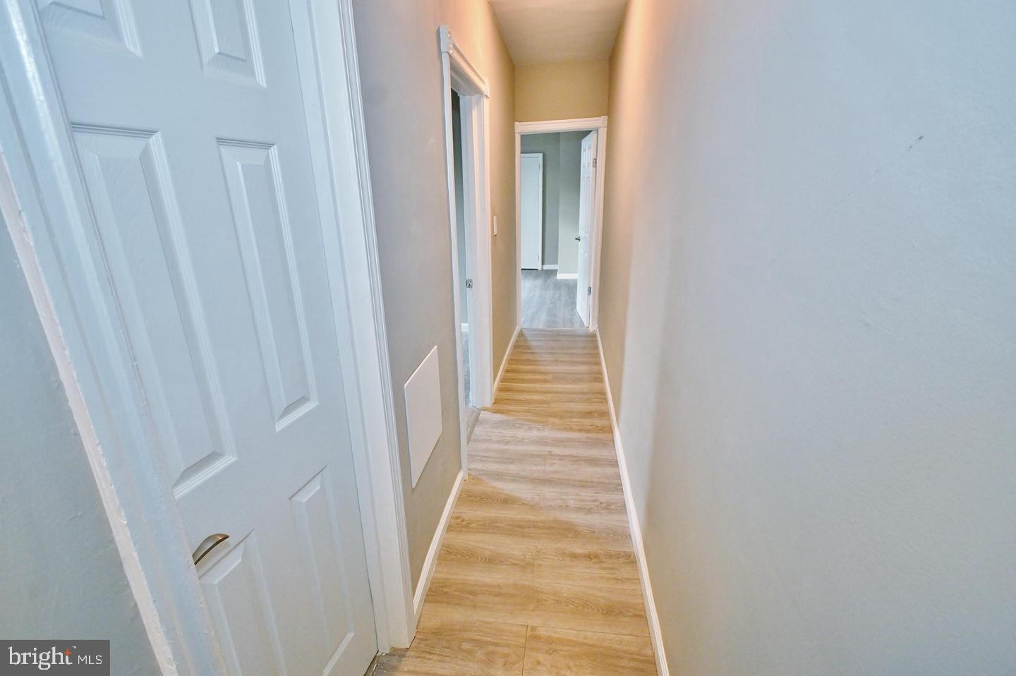 CARROLL PARK - Residential Lease