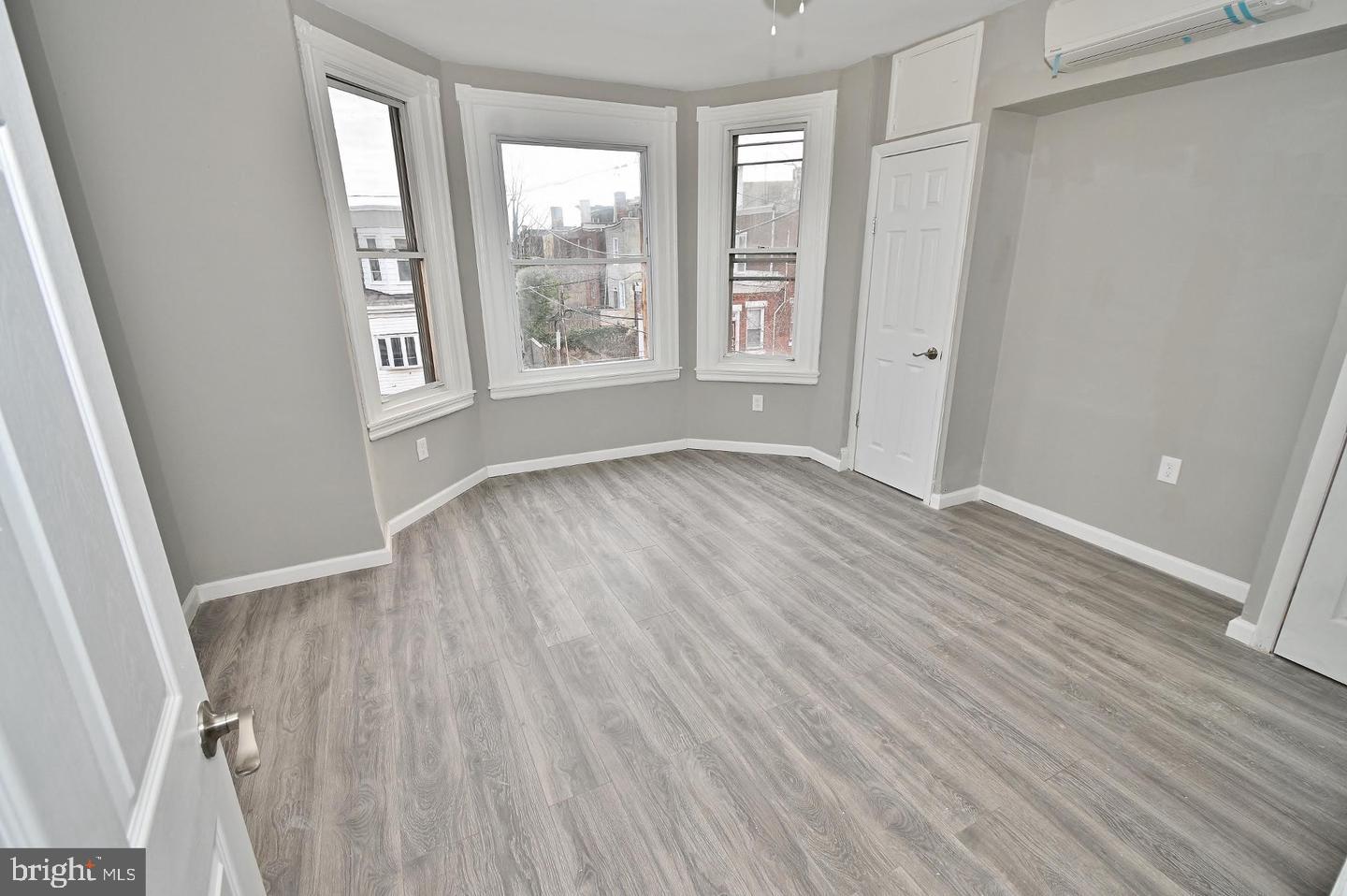 CARROLL PARK - Residential Lease