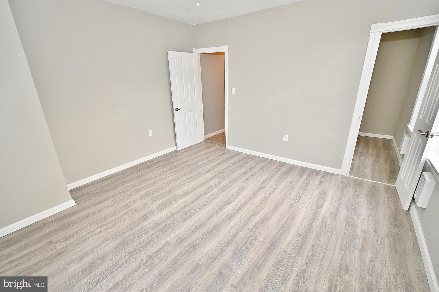 CARROLL PARK - Residential Lease