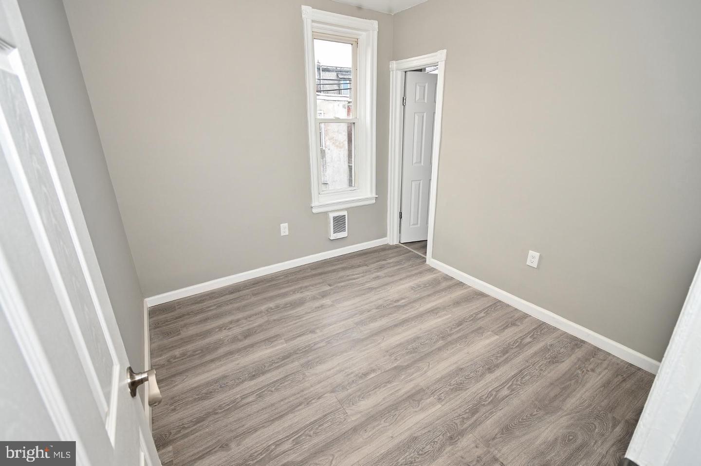 CARROLL PARK - Residential Lease