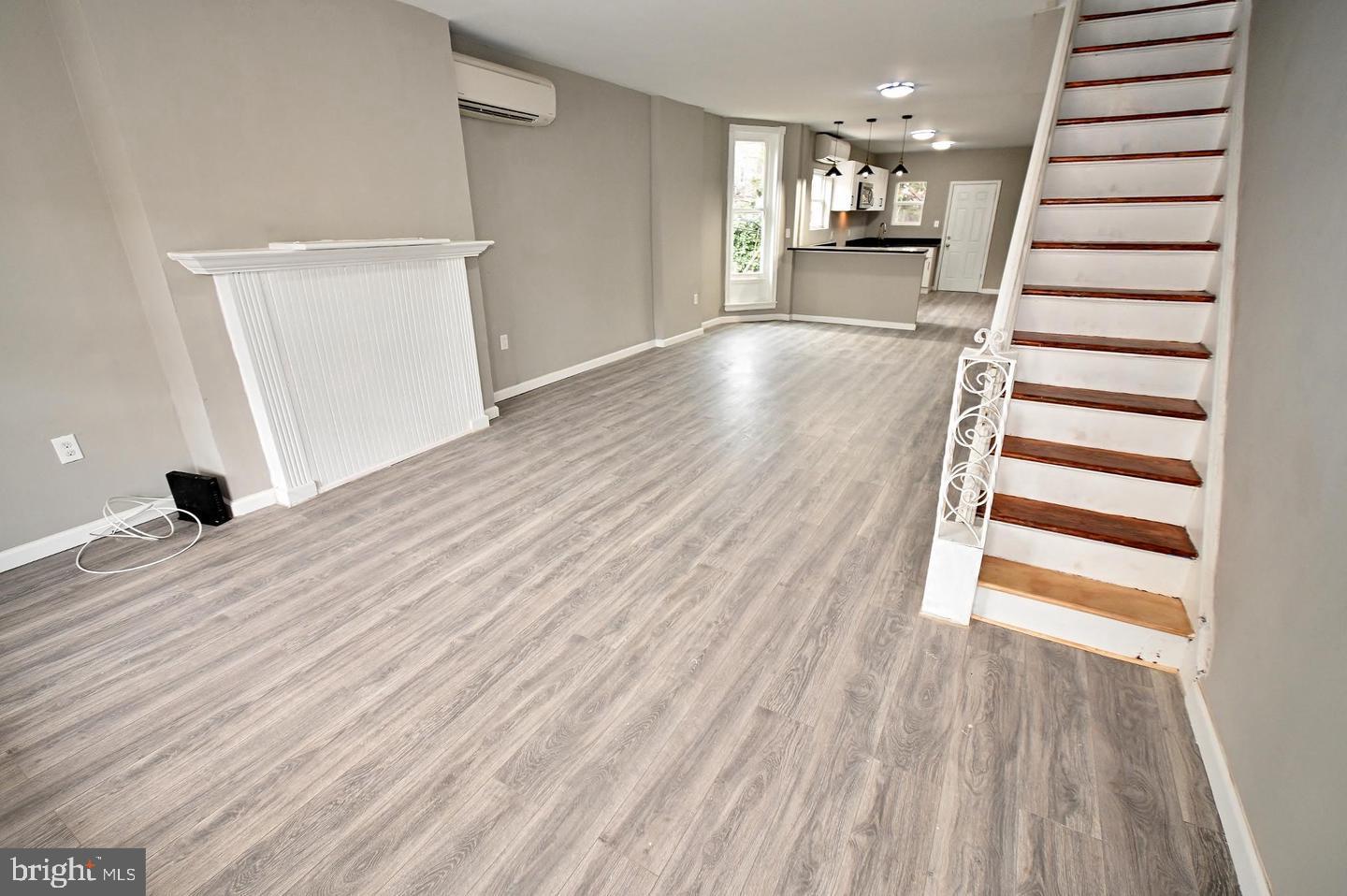 CARROLL PARK - Residential Lease