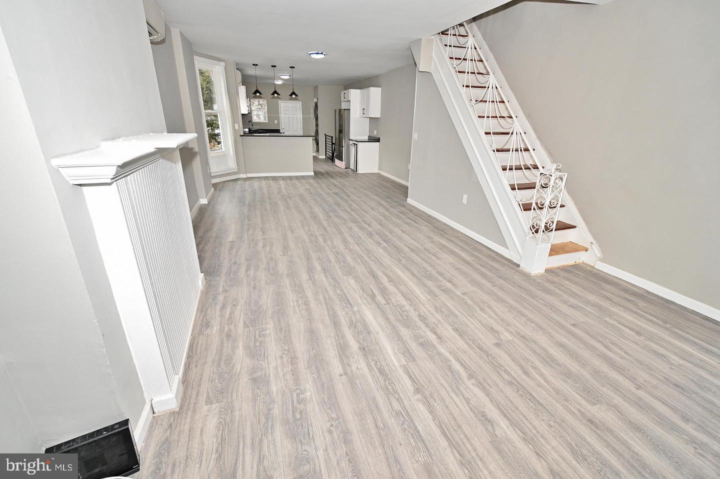 CARROLL PARK - Residential Lease