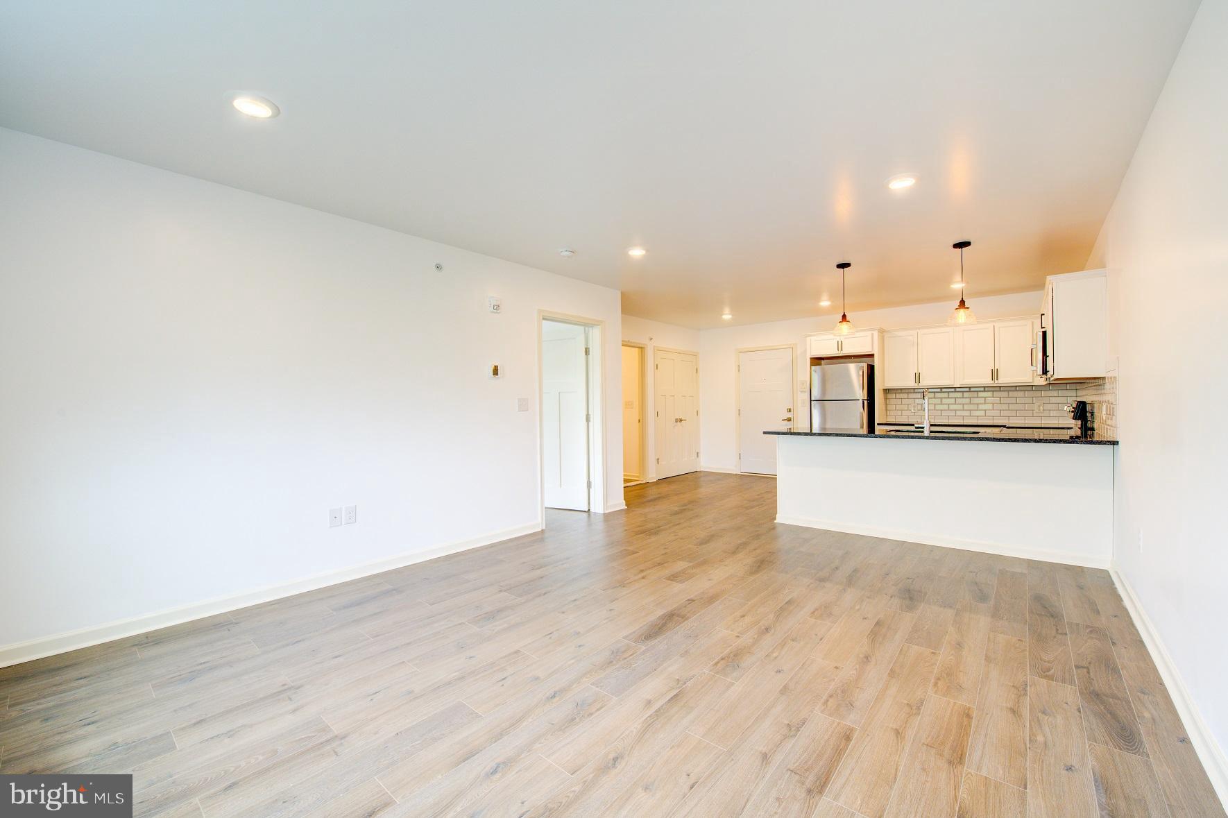 ROXBOROUGH - Residential Lease